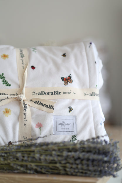 Supersize Soft Blanket - Bumbles & Butterflies