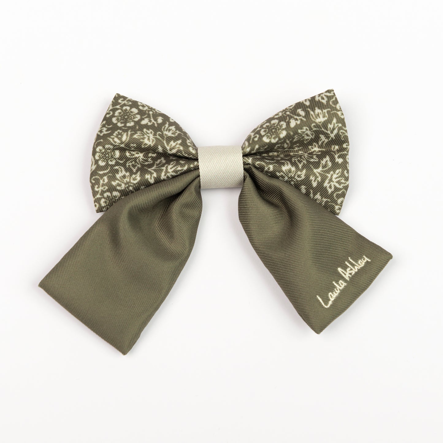 Laura Ashley Dog Sailor Bow Tie - Sweet Alyssum