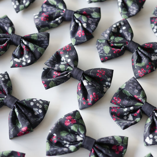 Sailor Bow Tie - Bramble Berry