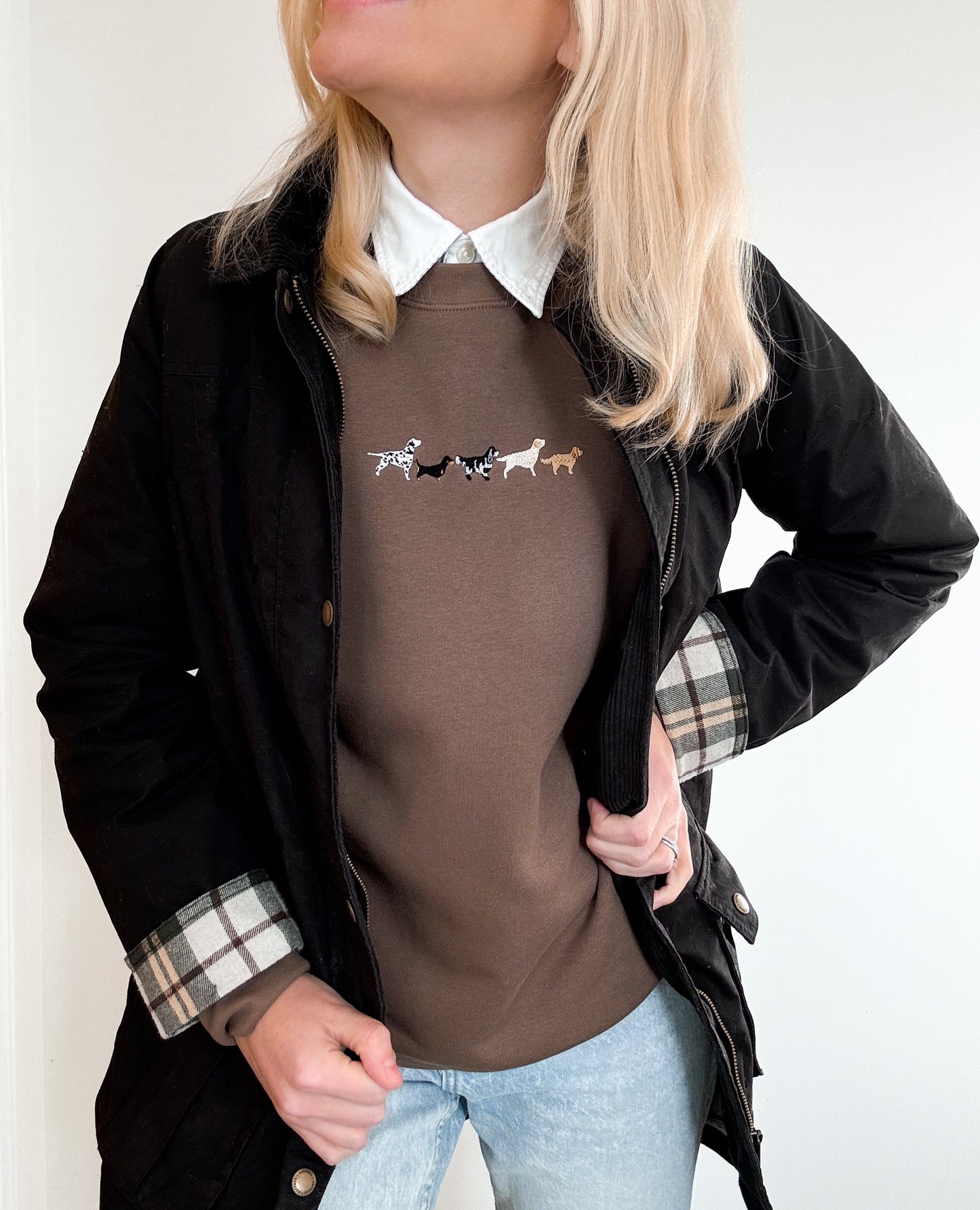 Embroidered Signature Sweatshirt - Mixed Breed - Mocha