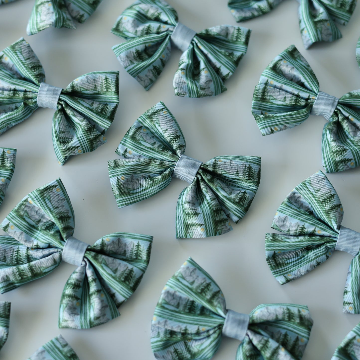 Sailor Bow Tie - Daydream Heights