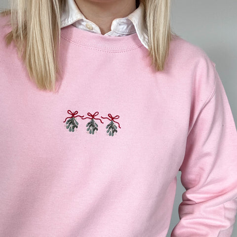 Embroidered Lightweight Sweatshirt - Christmas Traditions - Light Pink