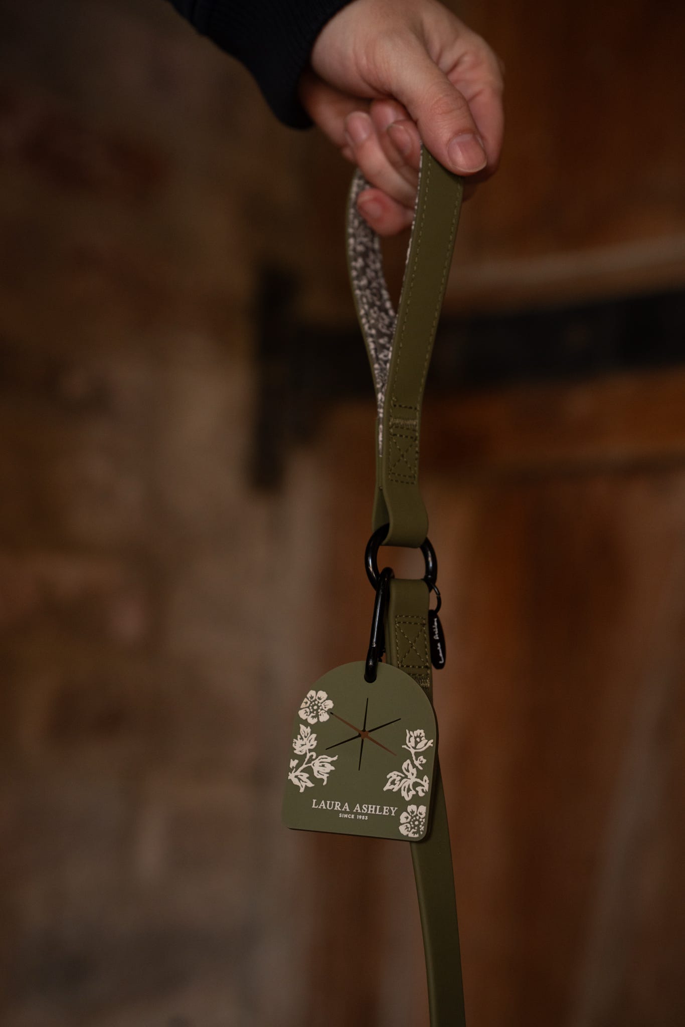 Laura Ashley Waterproof Dog Lead - Sweet Alyssum