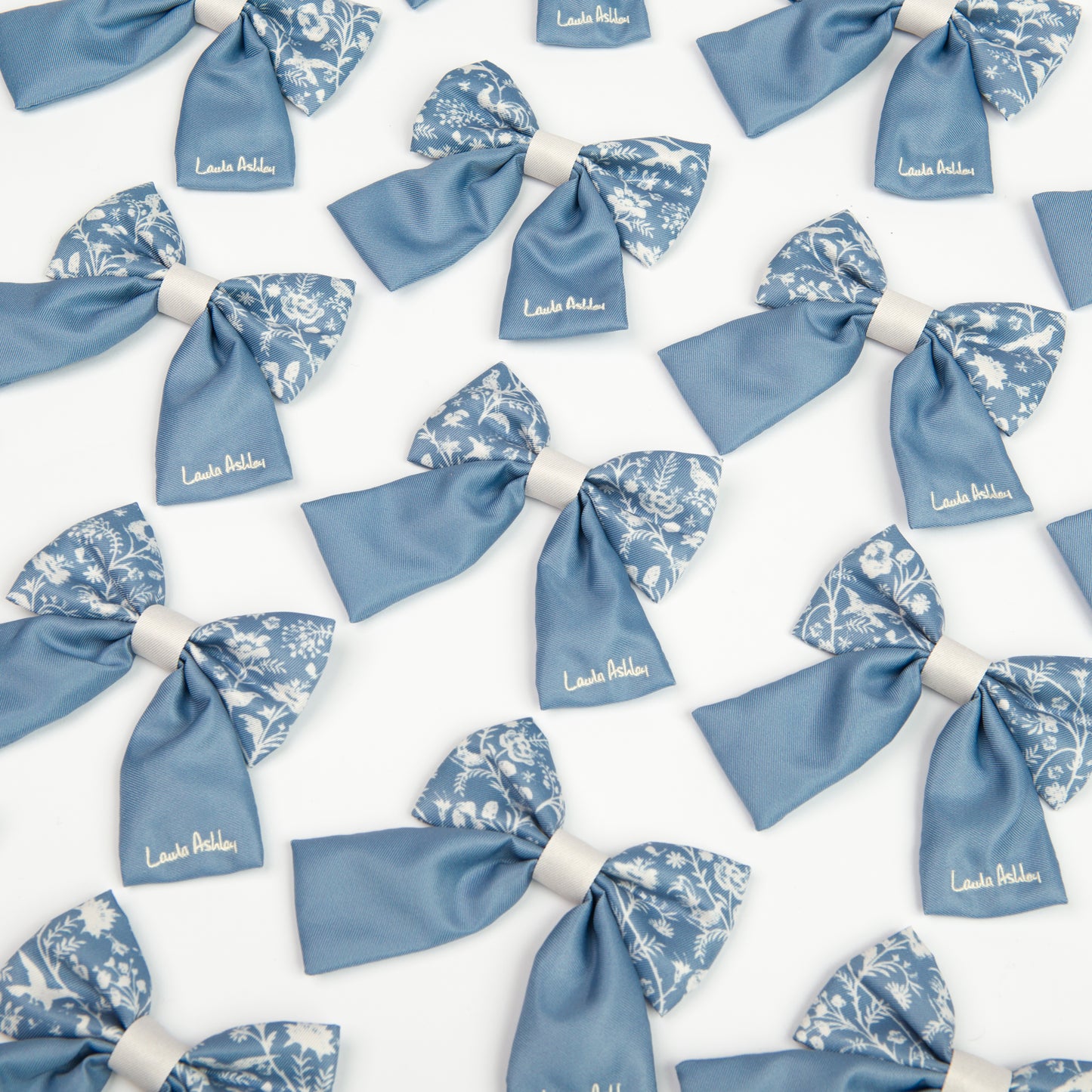 Laura Ashley Dog Sailor Bow Tie - Shepherd's Purse