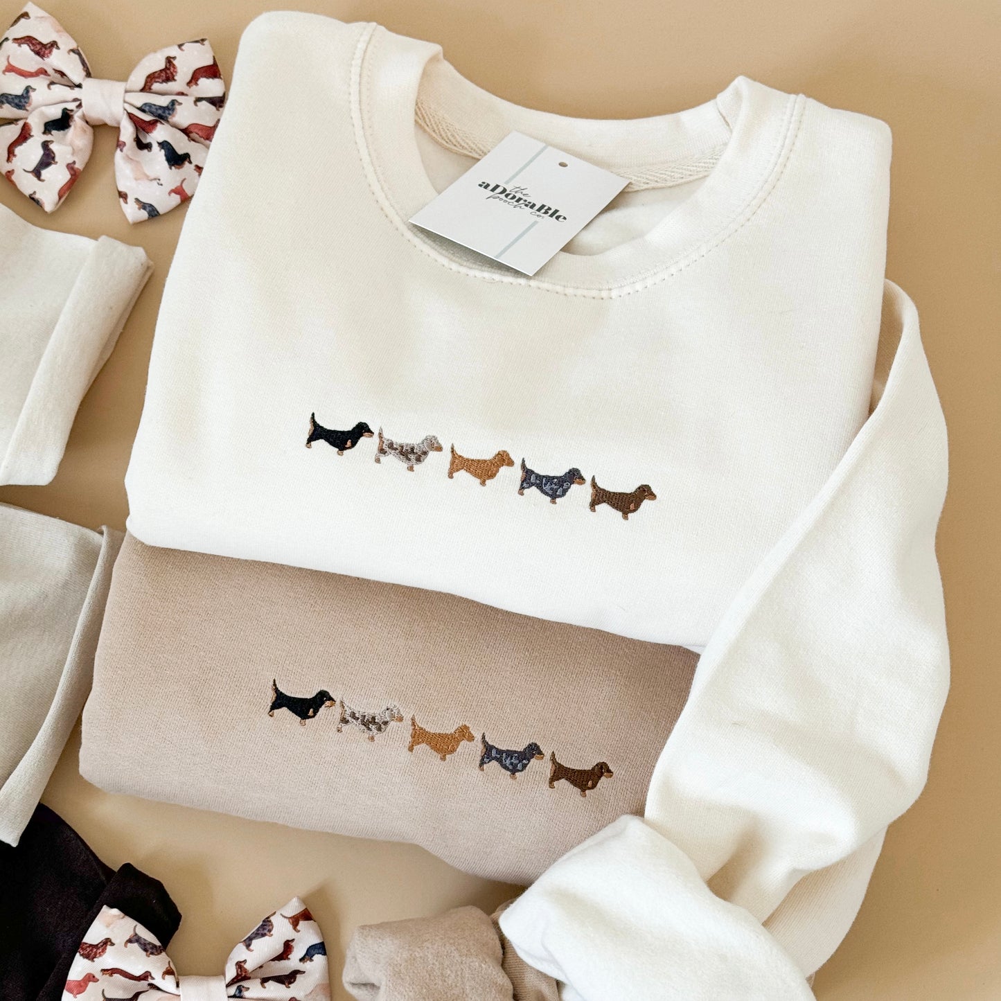 Embroidered Lightweight Sweatshirt - Dachshunds - Vanilla