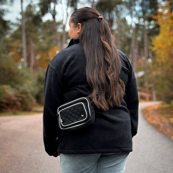 Quilted Dog Walking Shoulder Bag - Black