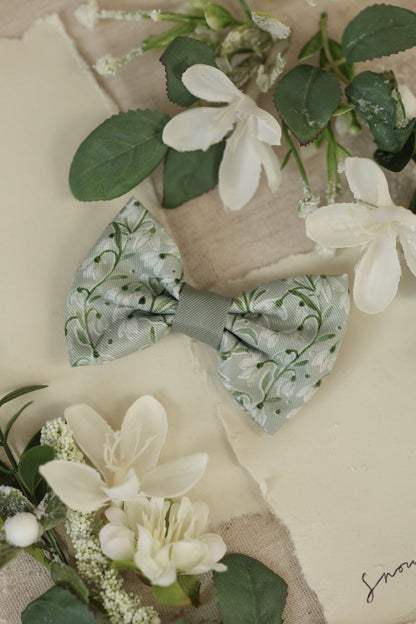 Dog Bow Tie - Silent Snowdrops