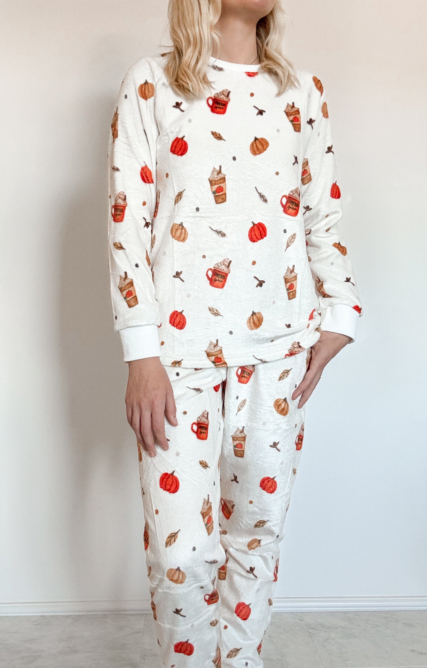 Super-Soft Pyjama Set - Pumpkin Harvest (seconds)