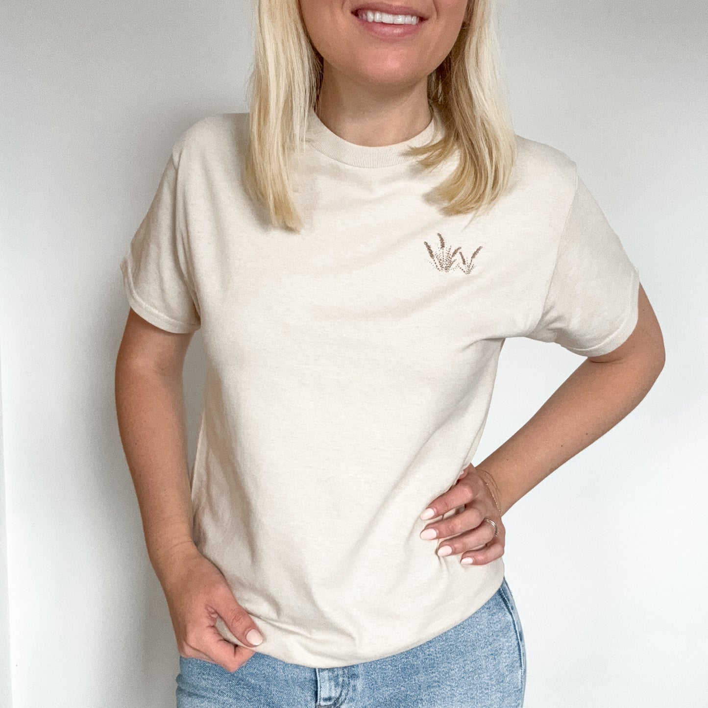 Embroidered AP T-Shirt - Coastal Beach Grass - Sand