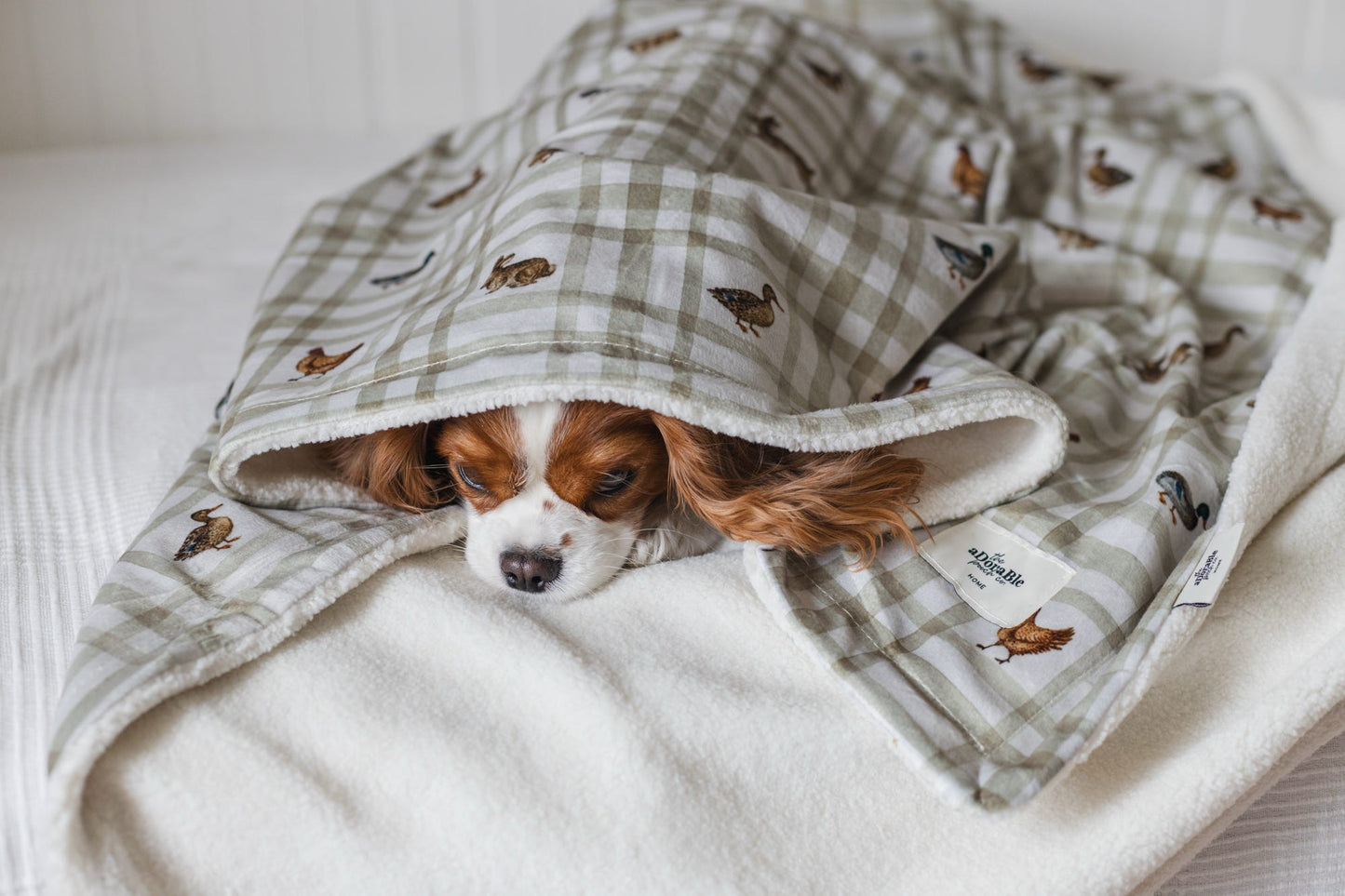 Dog & Puppy Bed Blanket - Cotswold Cottage