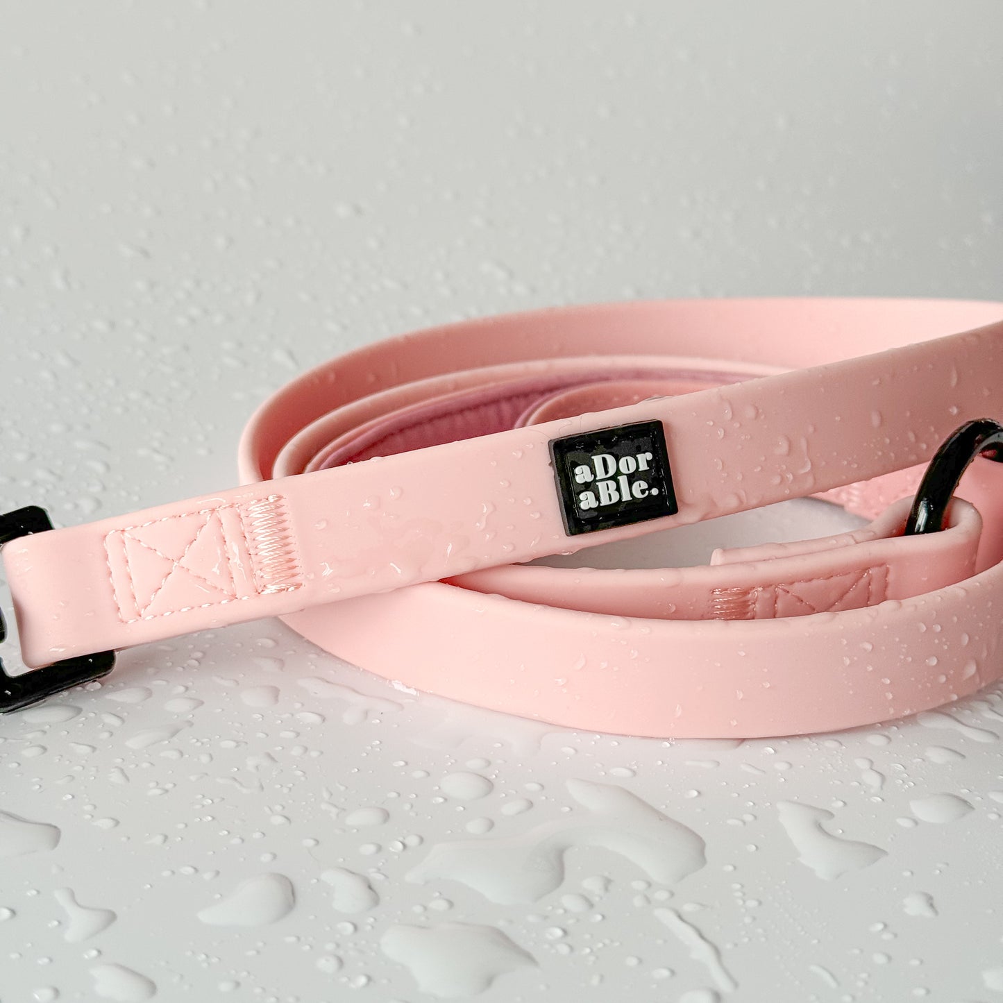 HydroFlex™ Two-tone Waterproof Dog Lead - Marshmallow Pink