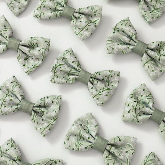 Dog Bow Tie - Silent Snowdrops