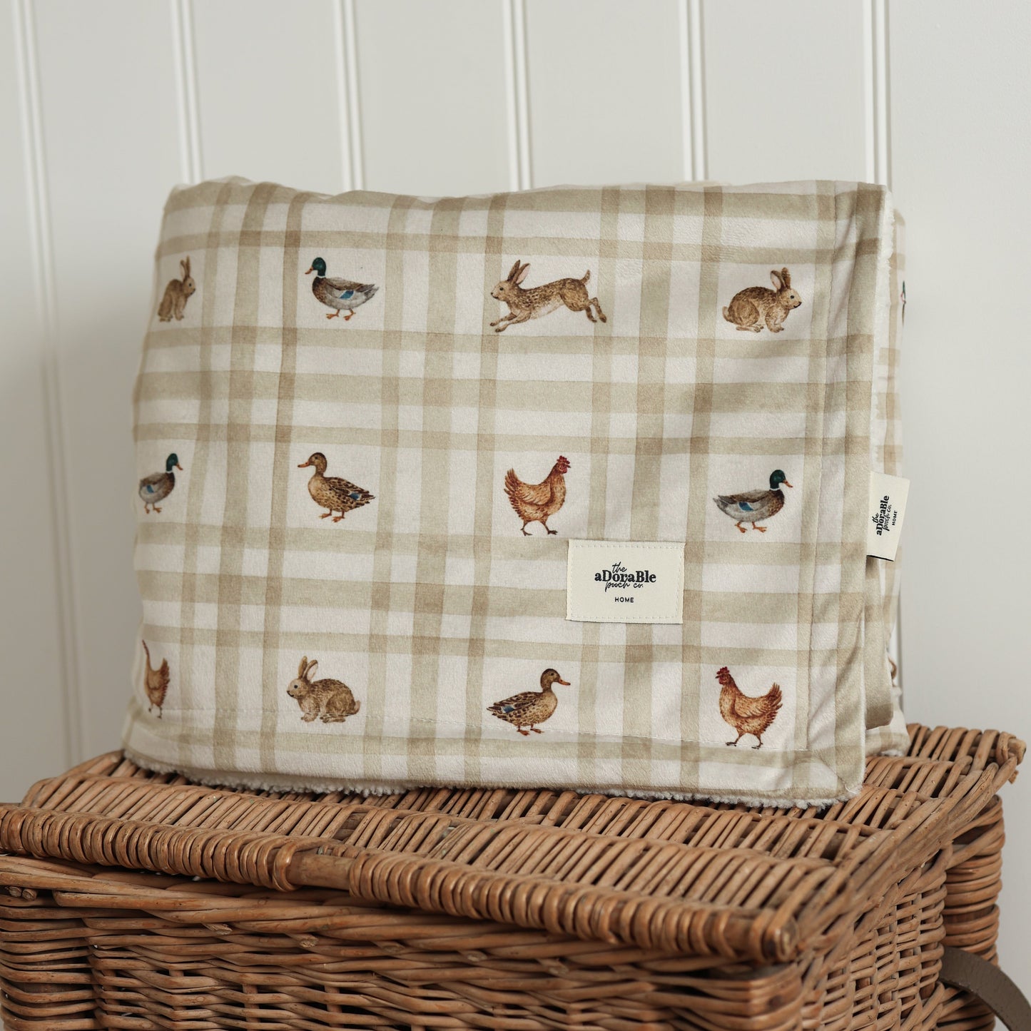 Dog & Puppy Bed Blanket - Cotswold Cottage