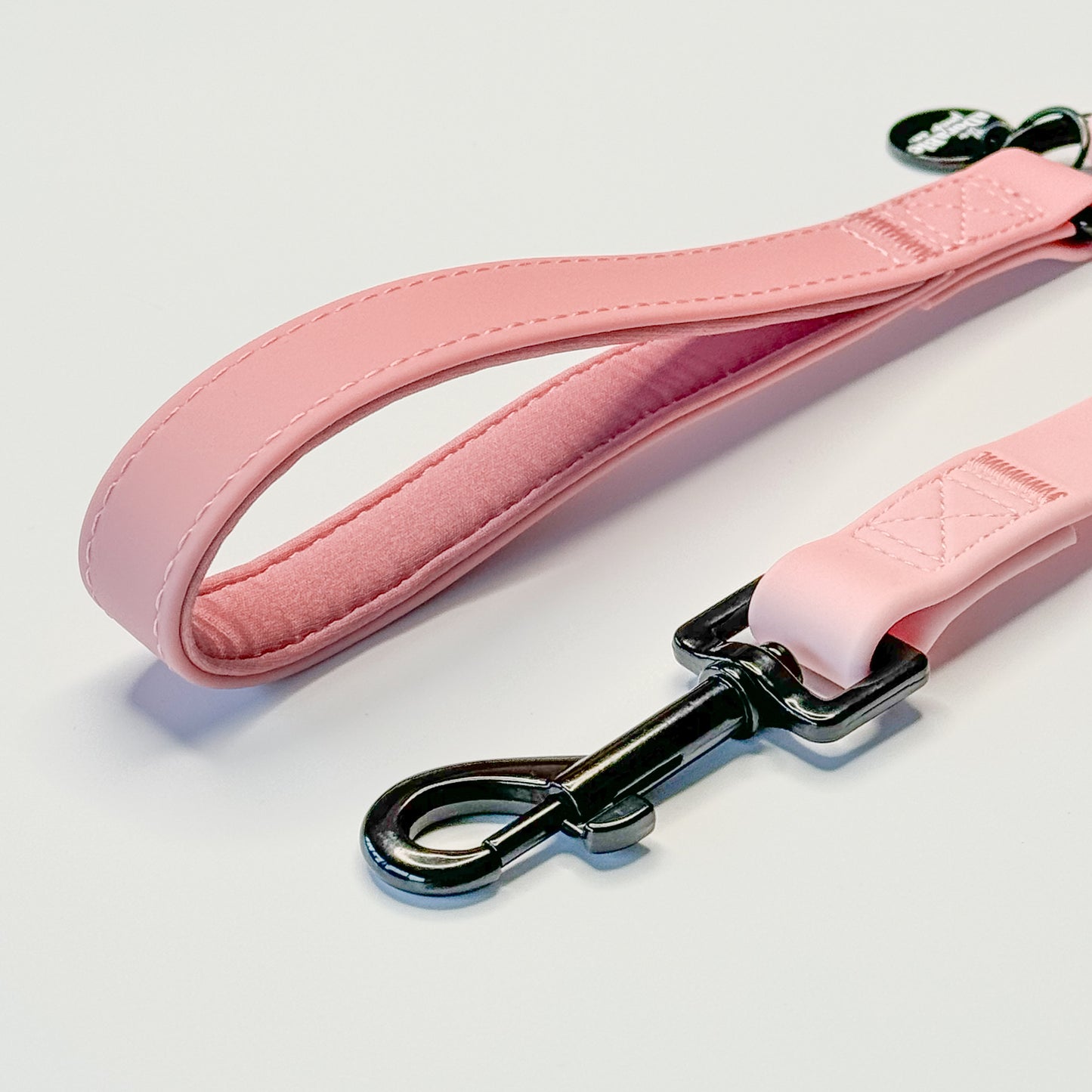 HydroFlex™ Two-tone Waterproof Dog Lead - Marshmallow Pink