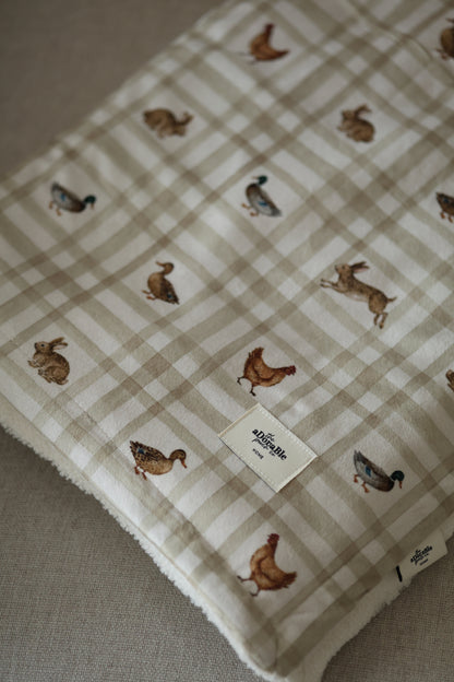 Dog & Puppy Bed Blanket - Cotswold Cottage