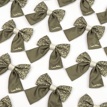 Laura Ashley Dog Sailor Bow Tie - Sweet Alyssum