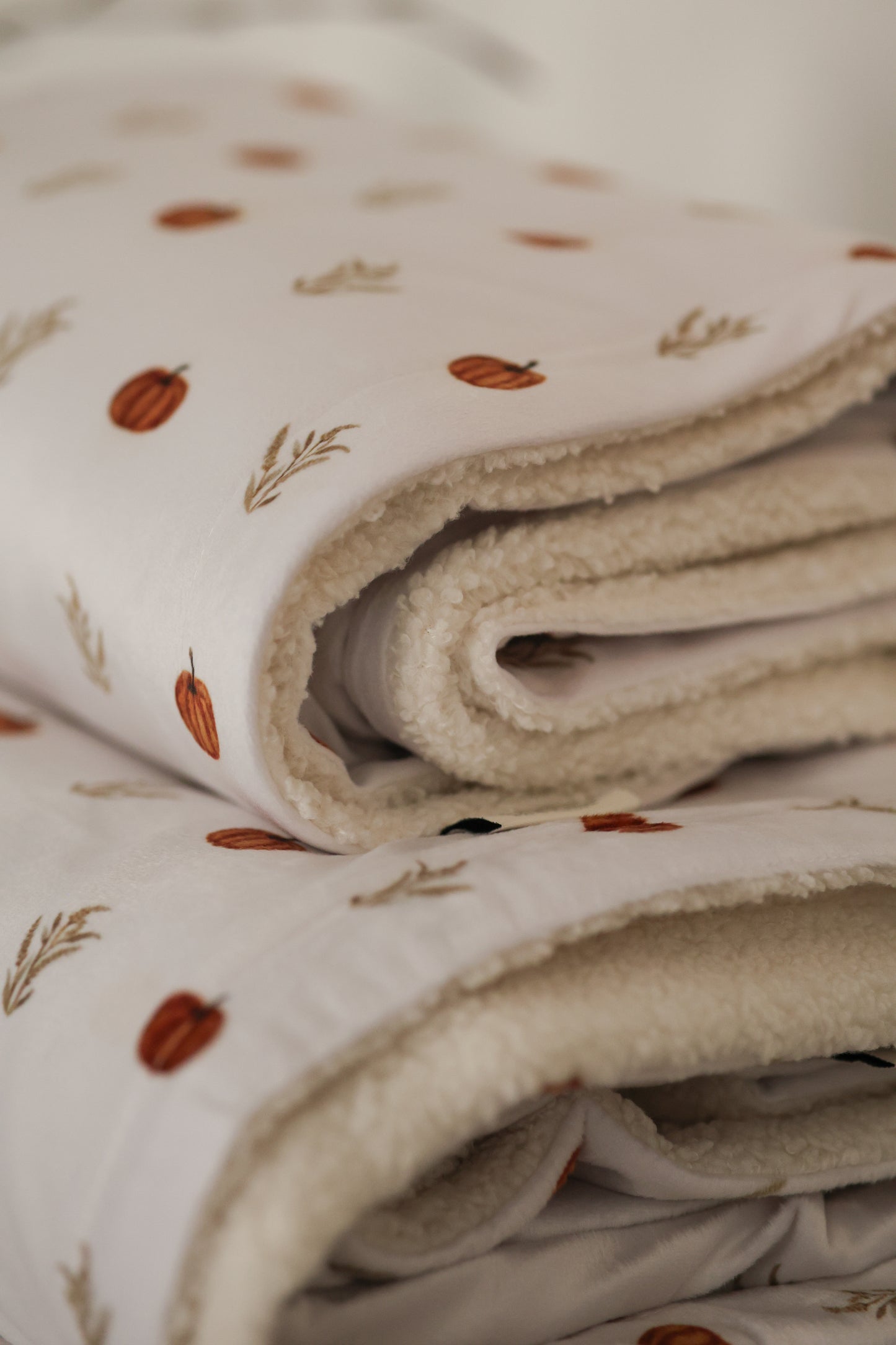 Supersize Soft Blanket - Pumpkin Farm