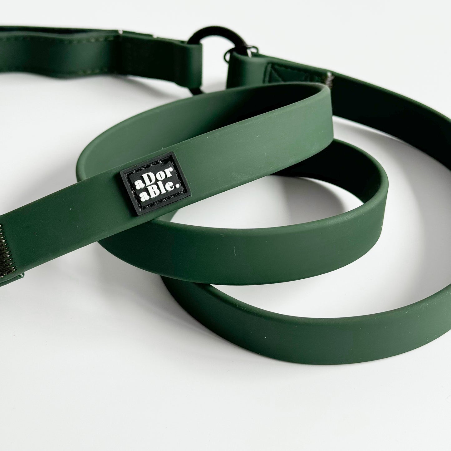 HydroFlex™ Two-tone Waterproof Dog Lead - Evergreen