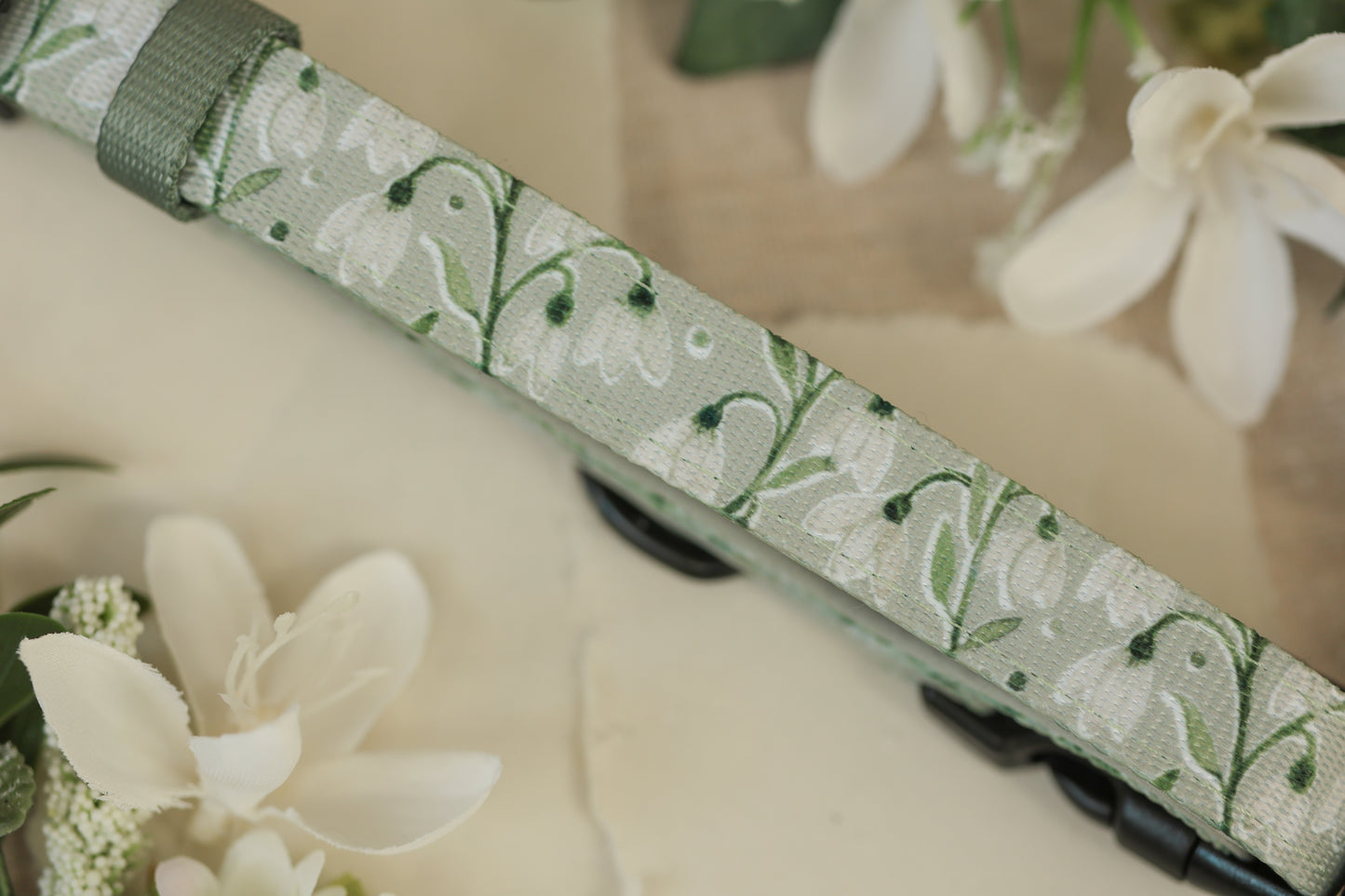 Dog Collar - Silent Snowdrops