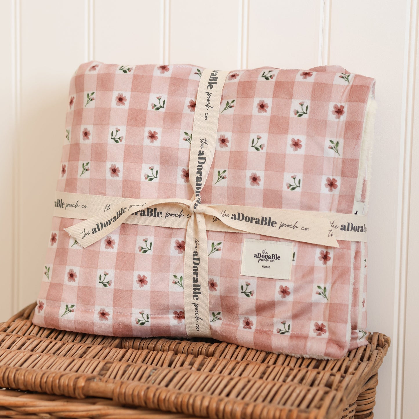 Dog & Puppy Bed Blanket - Blushing Blossoms