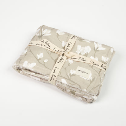 Laura Ashley Dog & Puppy Bed Blanket - Magnolia Grove